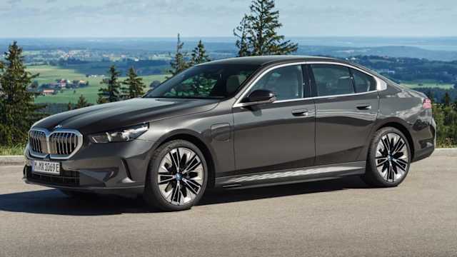 BMW 5er Ansicht von Vorne in leichter Schrägstellung