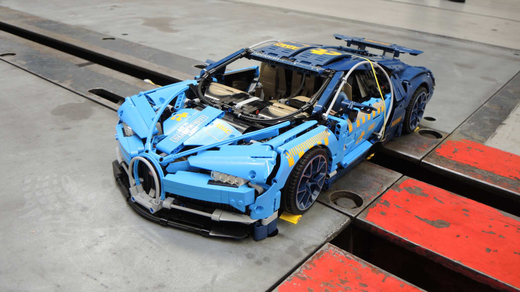 Lego Crash Test Porsche gegen Bugatti