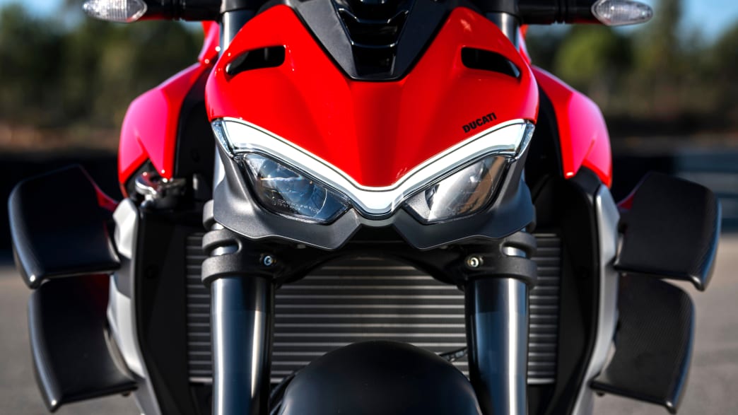 Scheinwerfer der Ducati Streetfighter V2