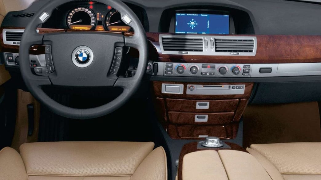 BMW 760Li Automatic (12/02 - 04/05) 5