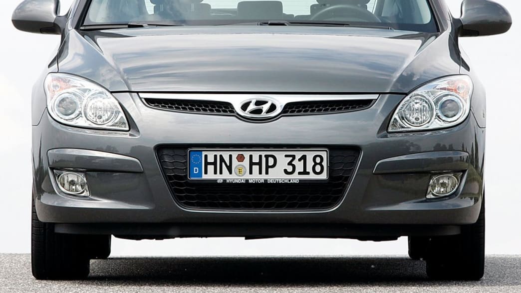 Hyundai i30 1.6 LPG Style Automatik (Benzinbetrieb) (03/10 - 07/10) 1