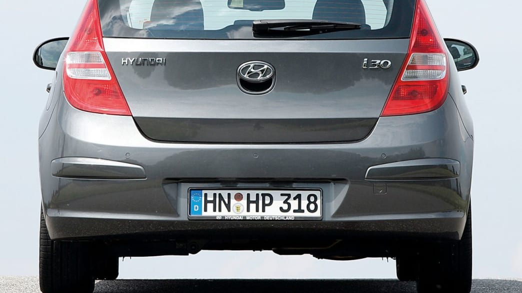 Hyundai i30 1.6 LPG Style Automatik (Benzinbetrieb) (03/10 - 07/10) 4