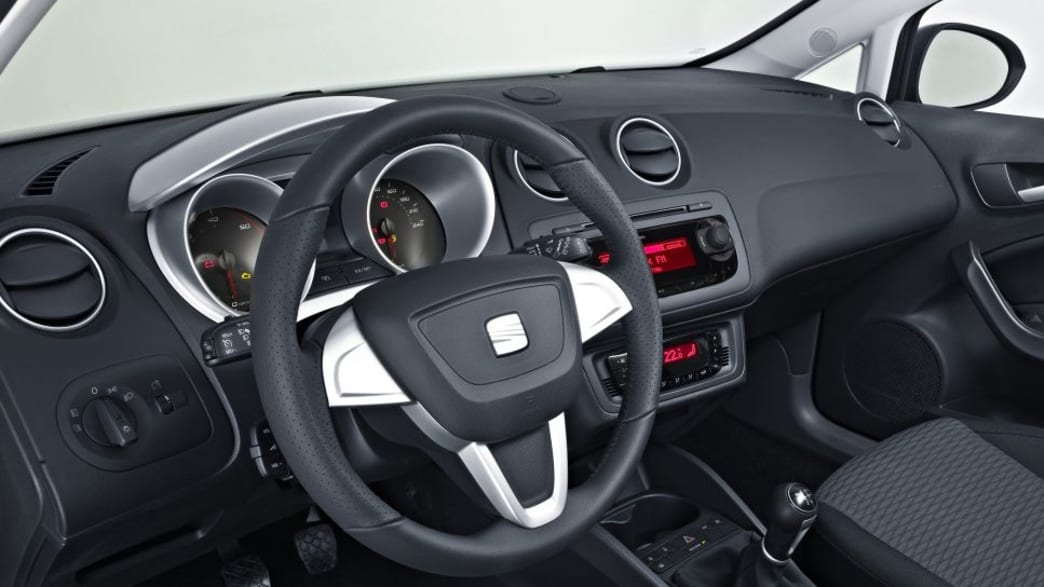 SEAT Ibiza ST 1.2 TDI E-Ecomotive Reference (06/10 - 03/12) 5