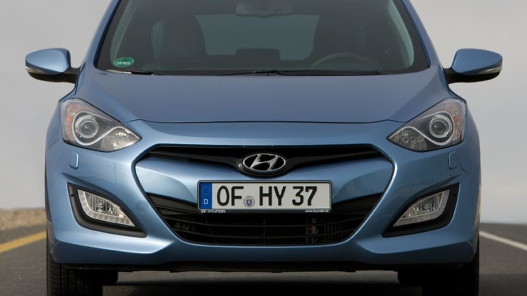 Hyundai i30 1.4 FIFA World Cup Edition (09/13 - 04/15) 1