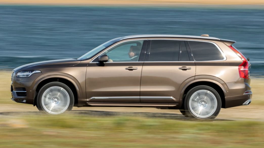 Volvo XC90 T8 Twin Engine Inscription AWD Geartronic (06/15 03/18) Technische Daten, Bilder