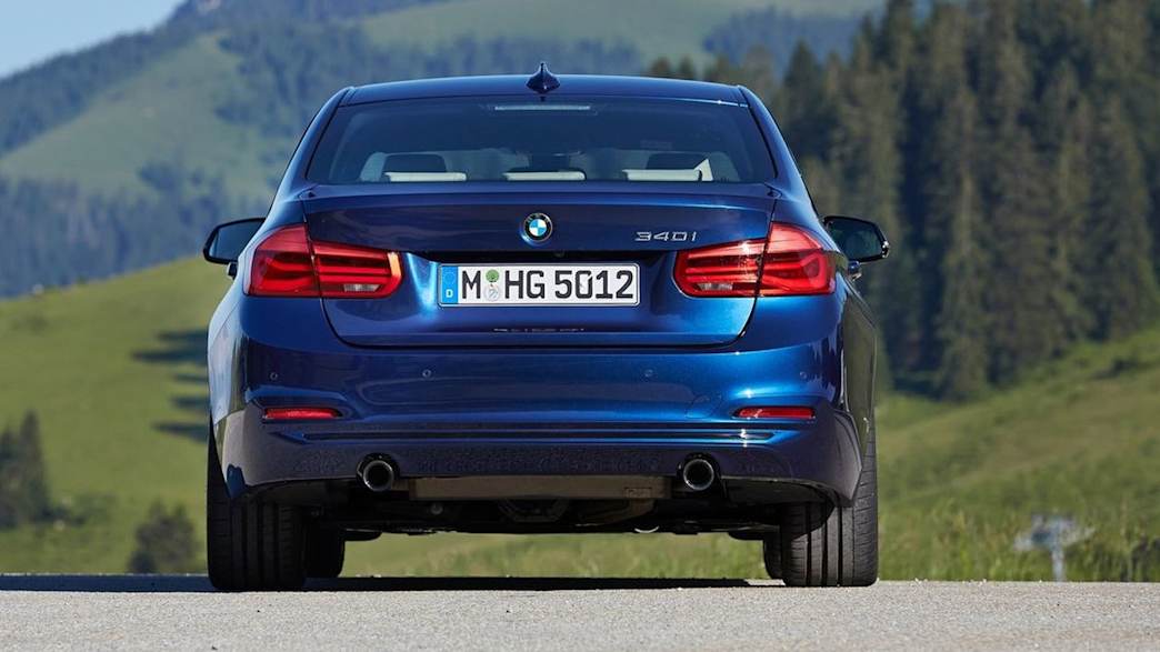 Bmw 3i Sport Line Steptronic 07 15 06 18 Technische Daten Bilder Preise Adac