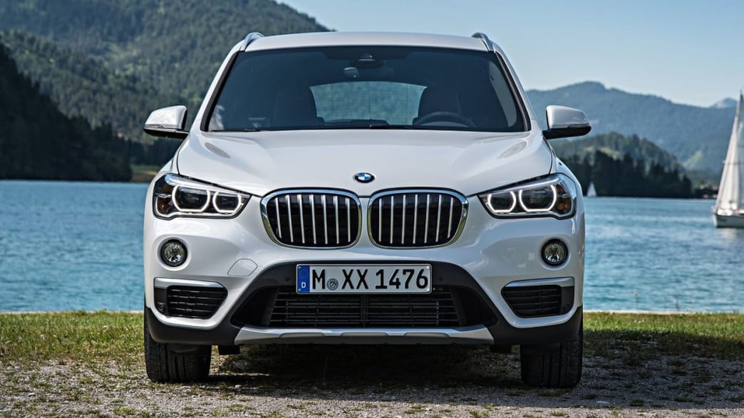 BMW X1 xDrive20i Steptronic (10/15 02/18) Technische Daten, Bilder