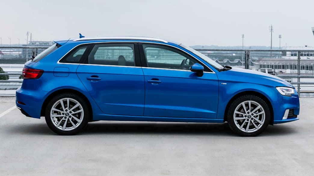 Audi A3 Sportback 1.5 TFSI cod sport S tronic (7Gang) (05/17 08/18) Technische Daten, Bilder
