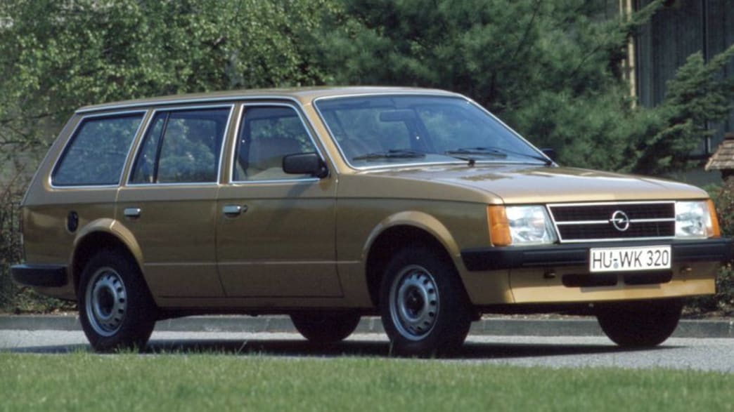 Opel Kadett Caravan 1.6 Diesel (04/82 - 09/84) 1