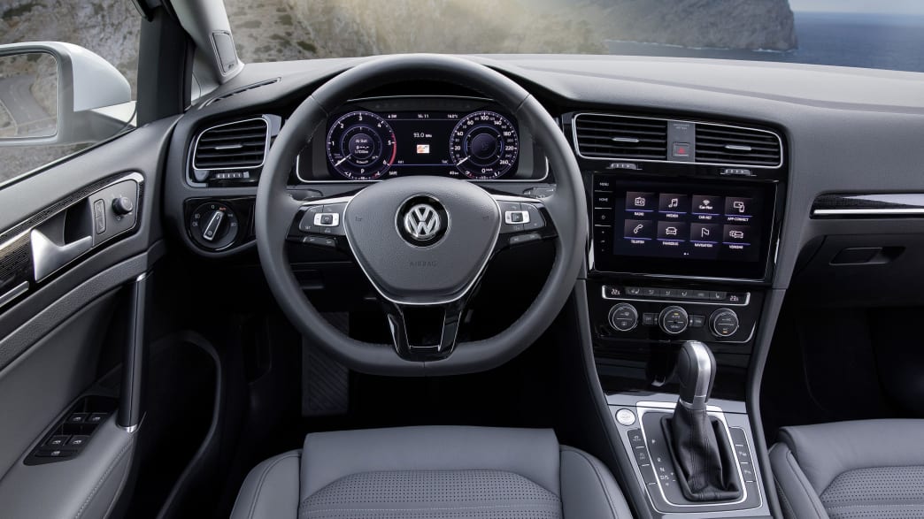 VW Golf Variant 1.6 TDI SCR IQ.Drive (08/19 - 01/20) 5