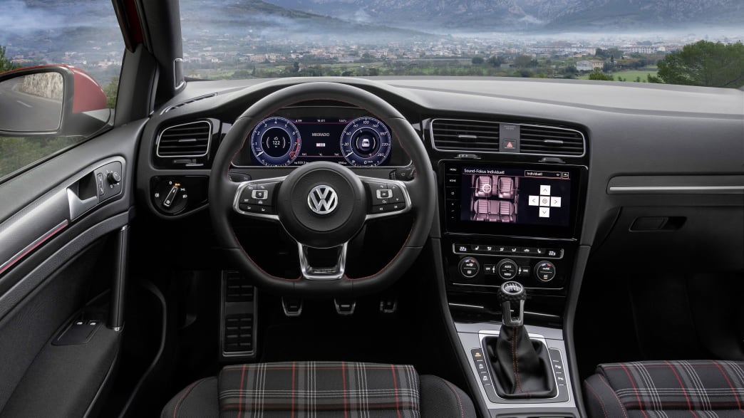 VW Golf GTI Performance DSG (7-Gang) (03/17 - 08/18) 5