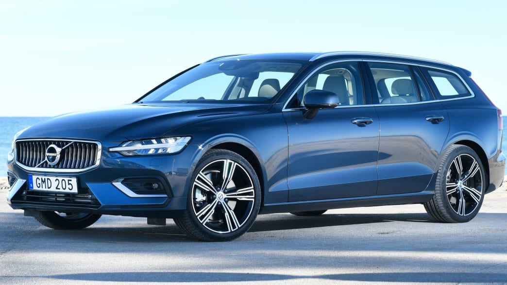 Volvo V60 D3 Momentum (07/18 - 04/19): Technische Daten, Bilder, Preise |  ADAC