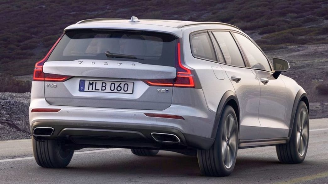 Volvo V60 Cross Country D4 Pro AWD Geartronic (04/19 - 06/20): Technische  Daten, Bilder, Preise | ADAC