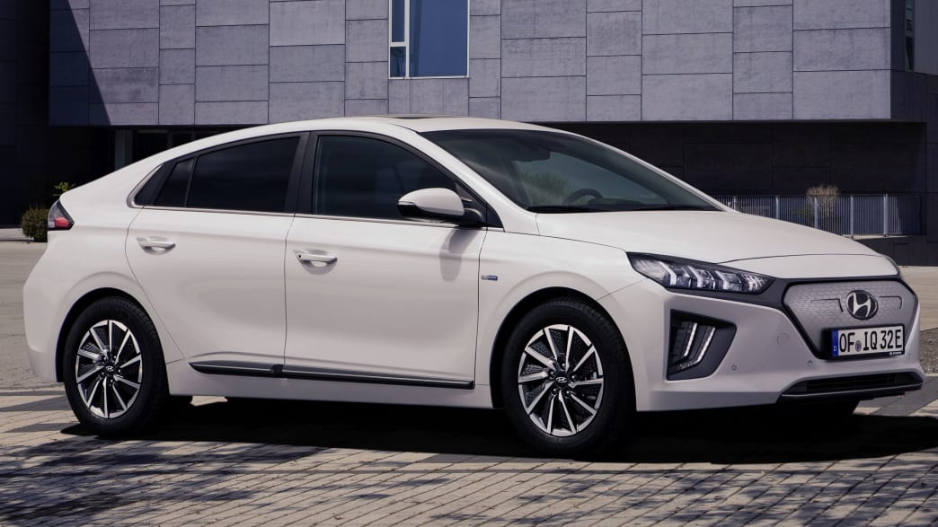 Hyundai IONIQ Elektro (38,3 kWh) Style-Paket (ab 09/19) 1