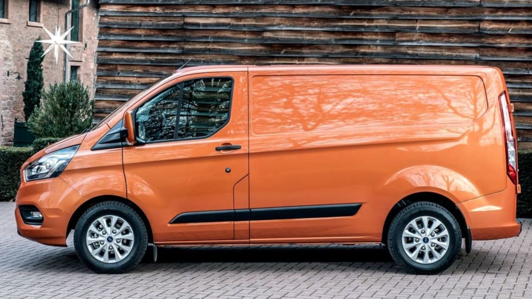Ford Transit Custom Kastenwagen 320 L2H1 2.0 TDCi Limited Automatik (01/18 - 01/21): Technische ...