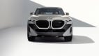 Frontansicht eines stehenden BMW Concept XM
