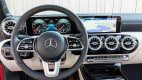 Cockpit Display eines Mercedes CLA Coupe