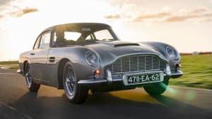 Der Aston Martin Goldfinger in Fahrt