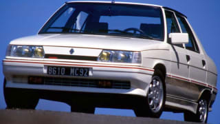 Renault R9
