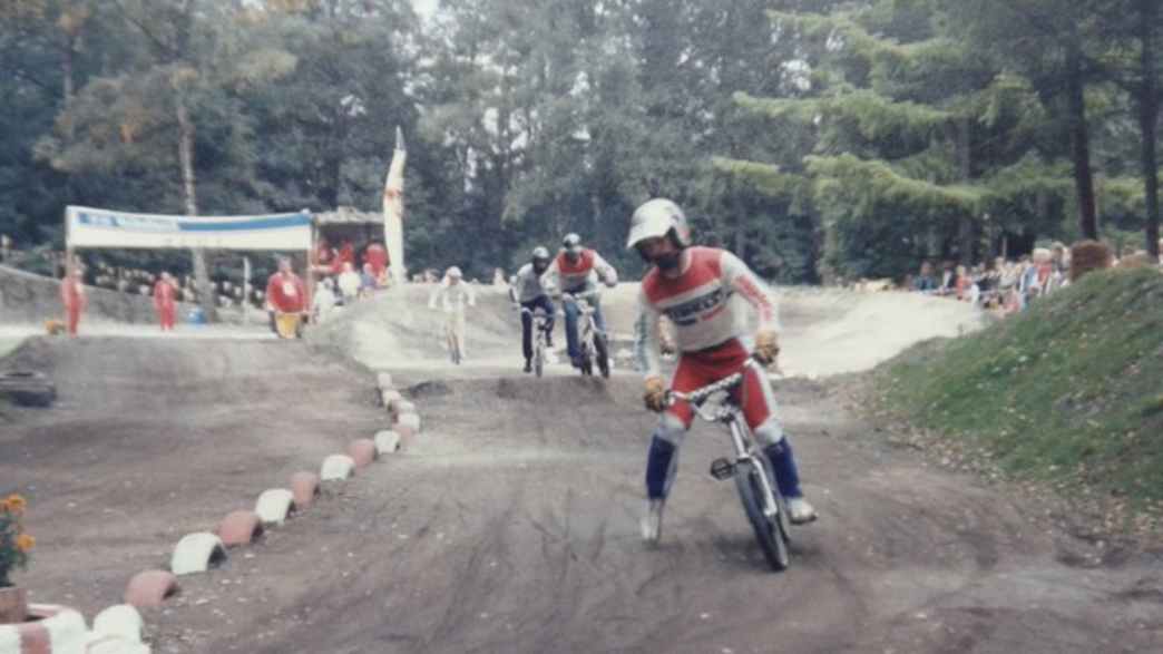 Der Blick zurück ins Jahr 1984 zeigt die Anfänge des BMX-Sports in Peißenberg.
