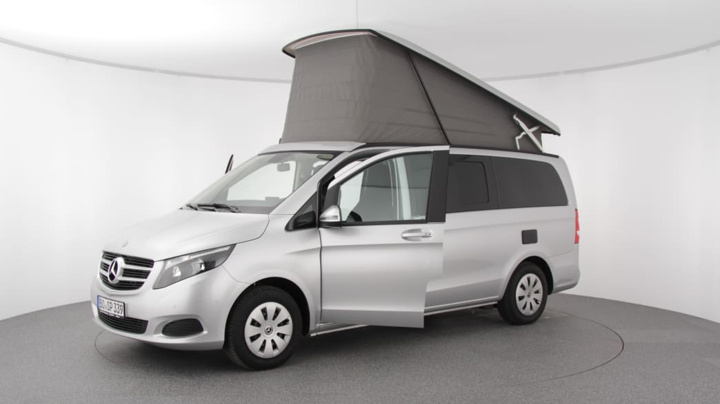 Studioaufnahme eines Mercedes Marco Polo