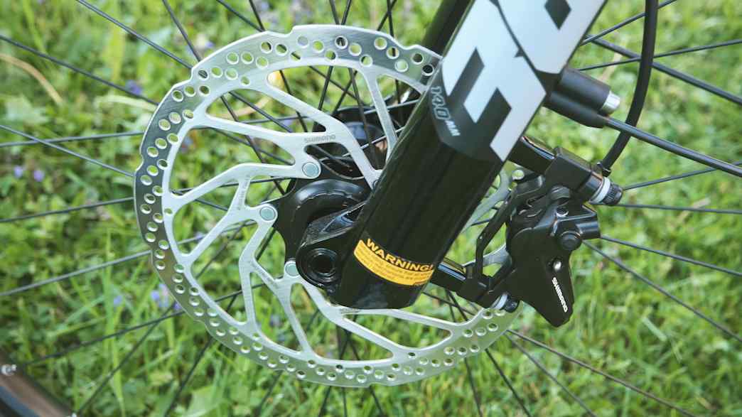 Das Vorderrad im Detail mit der Felge des E-Bike-Haibike ADVENTR 10