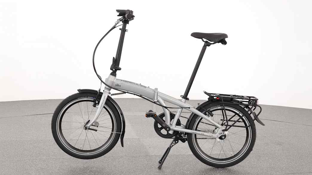 Das Klapprad von Hercules stehend fotografiert