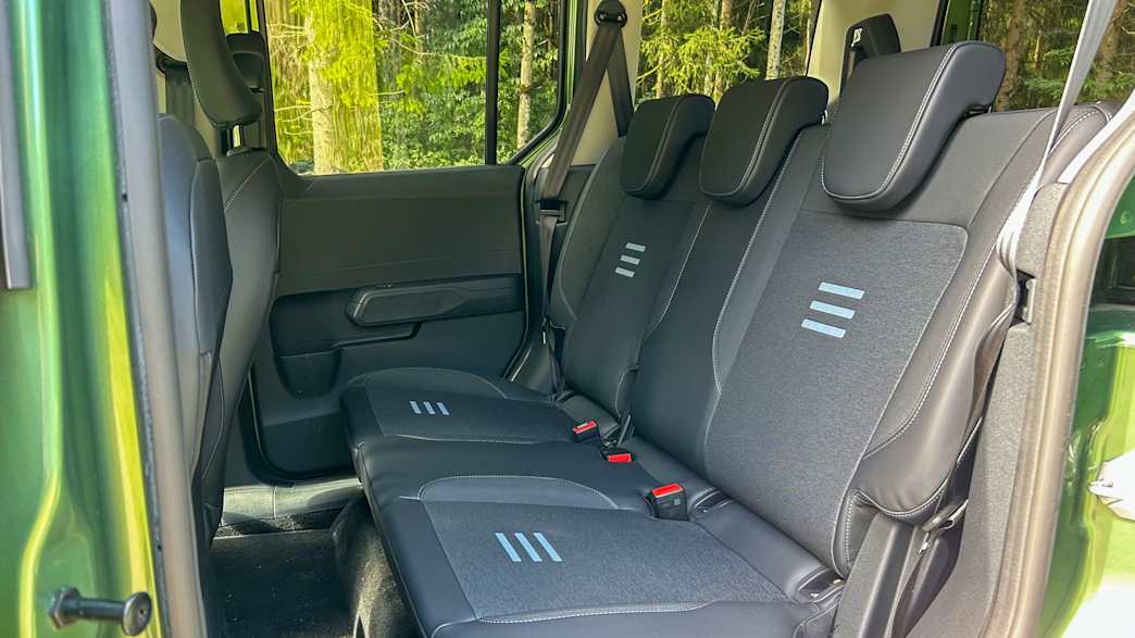 Rückbank von innen gesehen, Ford Tourneo E-Courier.