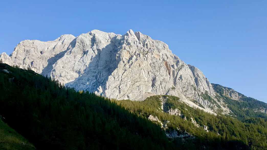 Panorama des Vršič-Pass in Slowenien