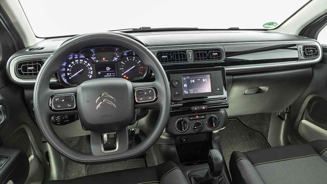 Das Cockpit des Citroen