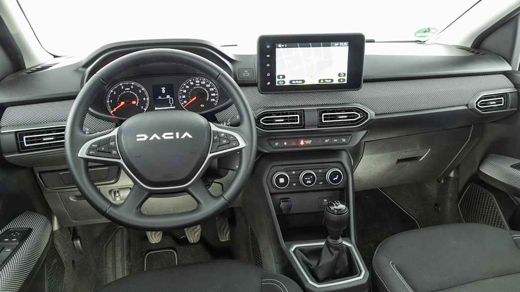 Das Cockpit des Dacia