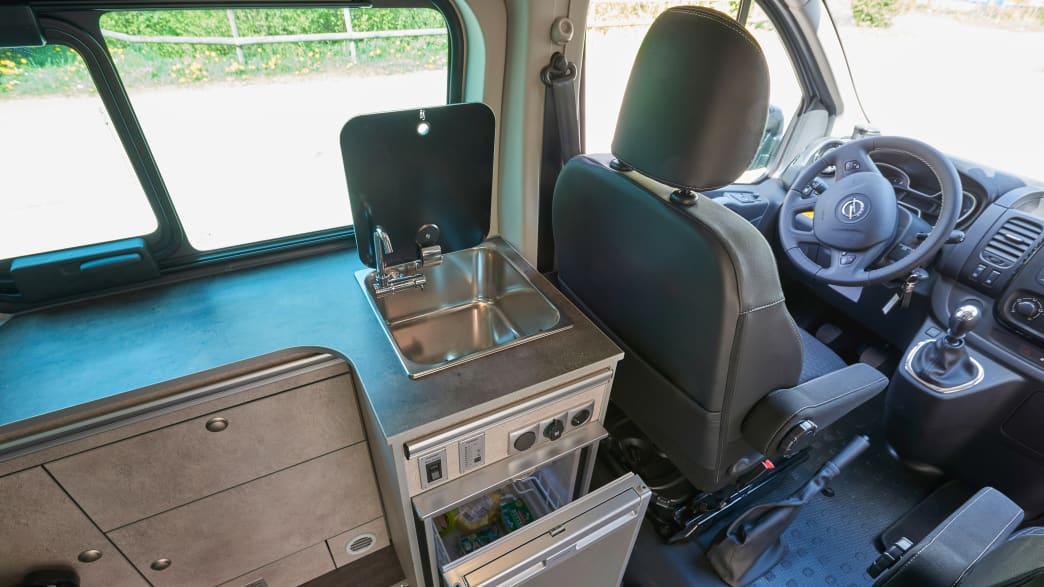 Innenraum eines Opel Womondo