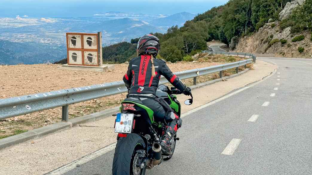 Tipps für Motorradtouren auf Sardinien von Magdalena Kosch