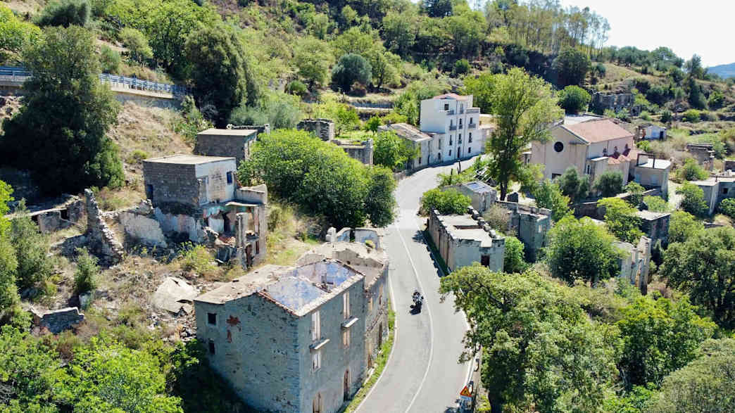 Tipps für Motorradtouren auf Sardinien von Magdalena Kosch