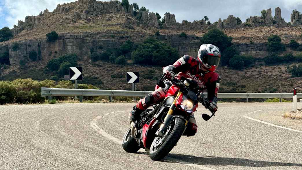 Tipps für Motorradtouren auf Sardinien von Magdalena Kosch