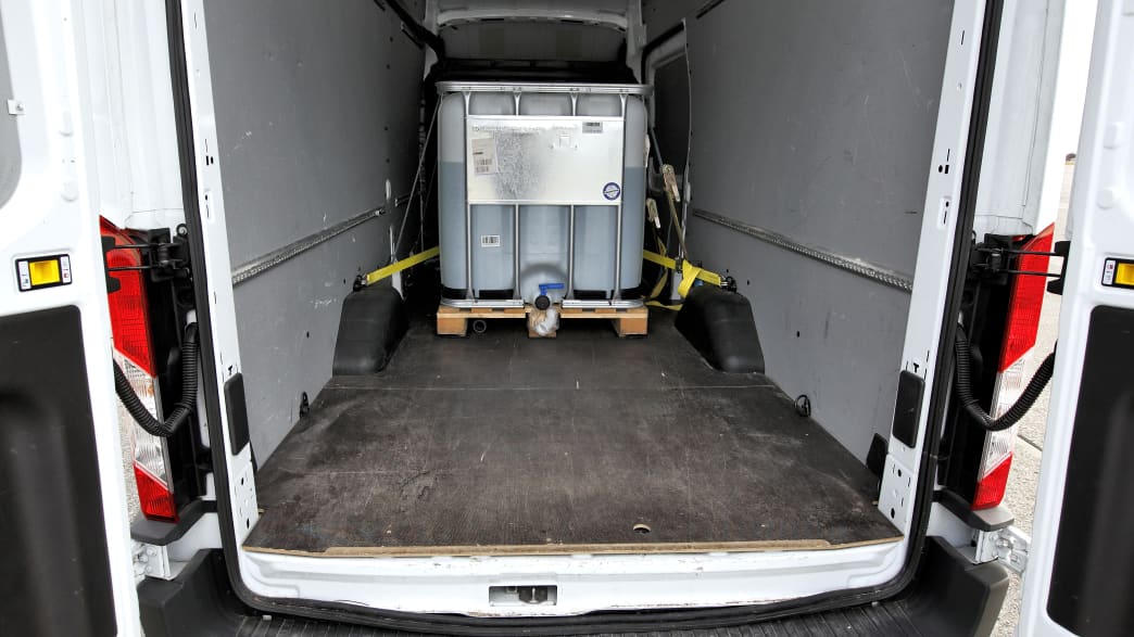 Wassertank im Kleintransporter