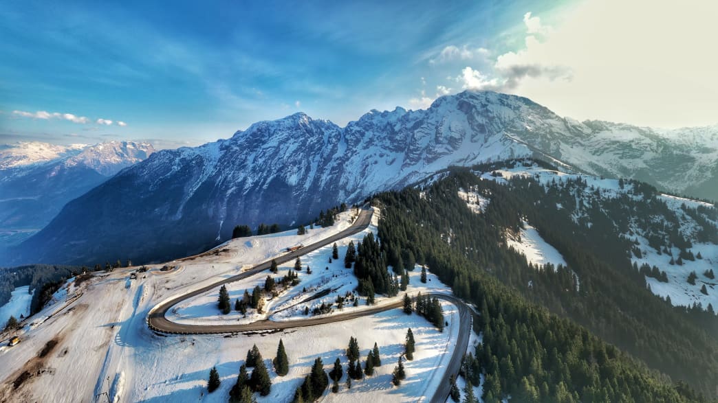  Blick auf die Rossfeldpanoramastrasse bei Berchtesgaden