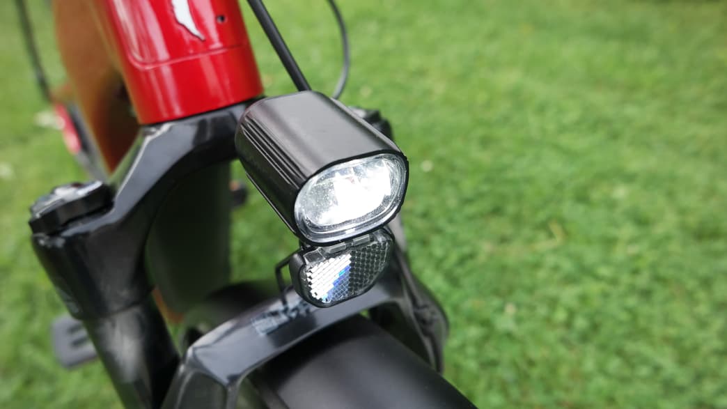 Das Frontlicht des Specialized Turbo Como 5.0 E-Bike