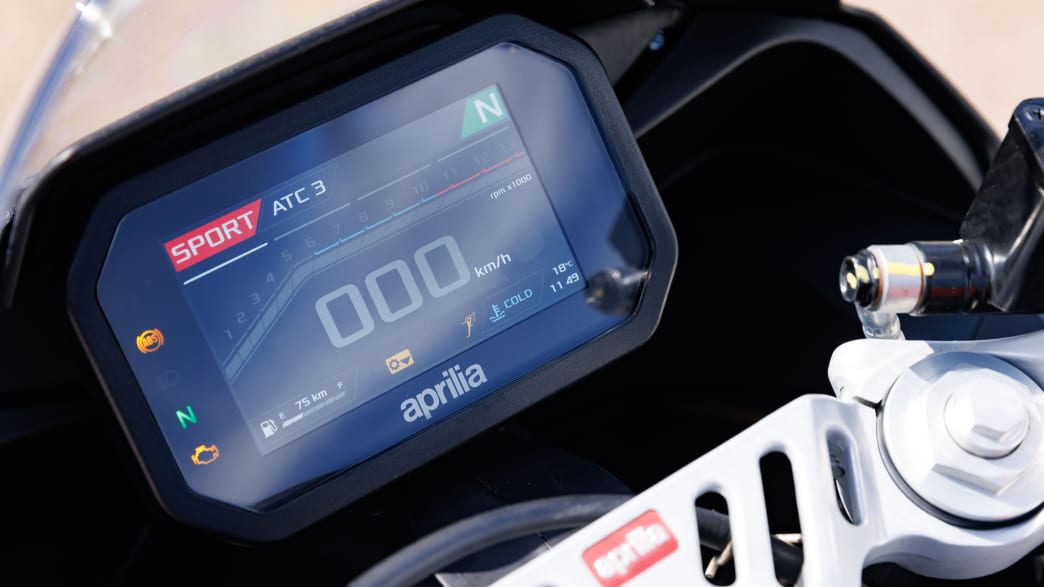 Display der  Aprilia RS 457