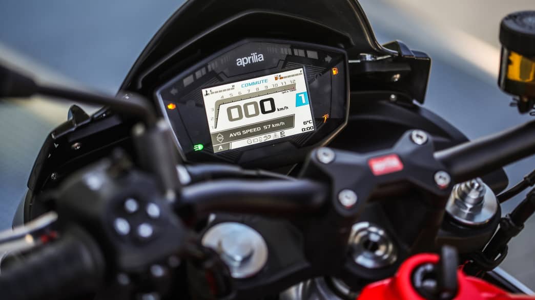 Displaydetail der Aprilia Tuono 660