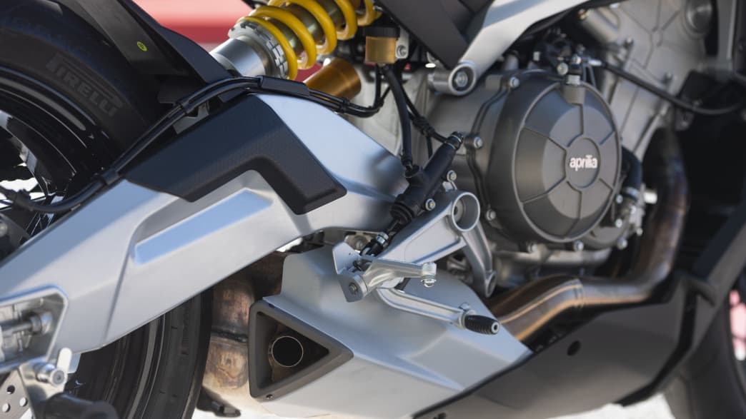 Die Aprilia Tuono 660 Factory Modell 2022