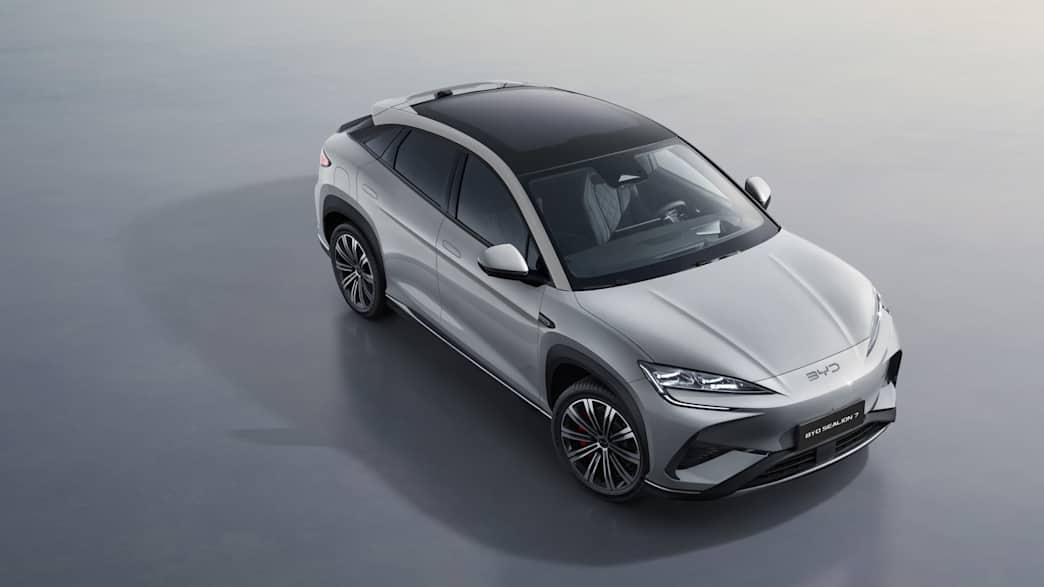 Der stehend BYD Sealion 7