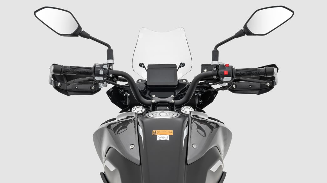 Lenker der Benelli TRK 702