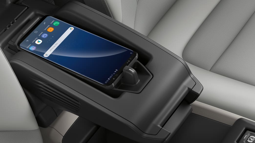 Handy laden im BMW i 3