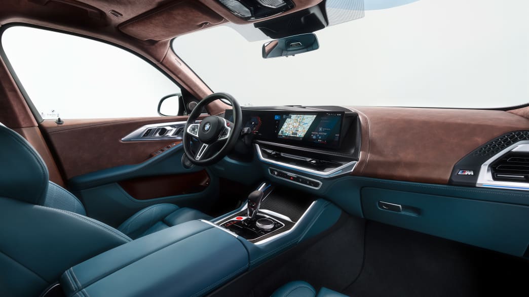 Das Cockpit eines BMW XM