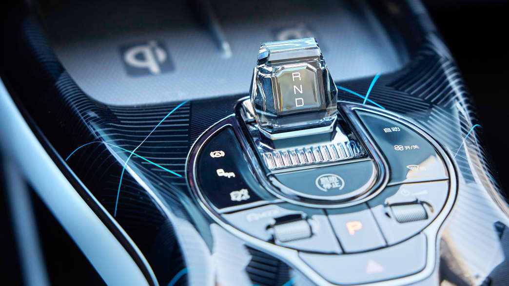 Der Wählhebel des BYD Seal