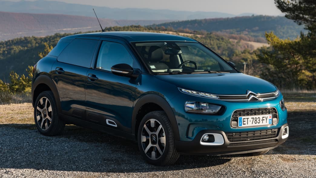 Front des Citroen C4 Cactus stehend