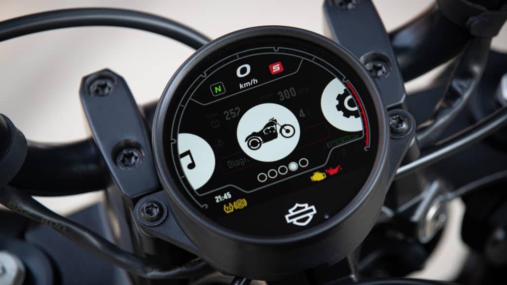 Der Bordcomputer der Harley Davidson Sportster S