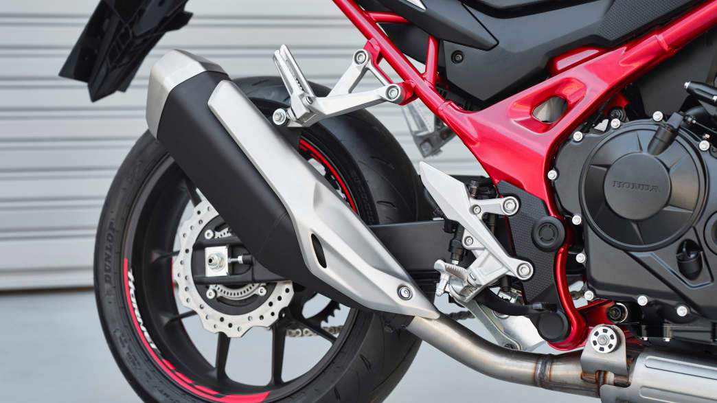 Auspuff der Honda CB750 Hornet