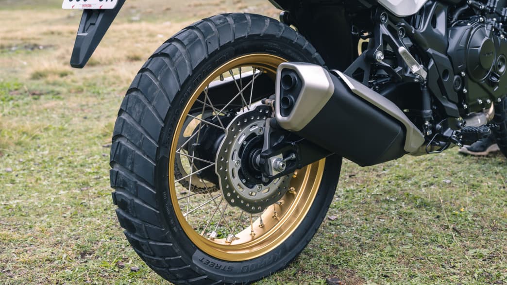 Hinterreifen der Honda XL750 Transalp